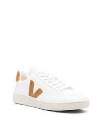 Baskets basses en cuir blanches Veja