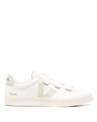 Baskets basses en cuir blanches Veja