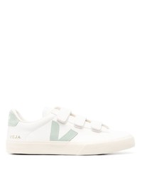 Baskets basses en cuir blanches Veja