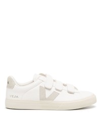 Baskets basses en cuir blanches Veja