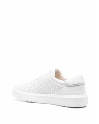 Baskets basses en cuir blanches Geox