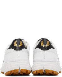 Baskets basses en cuir blanches Fred Perry