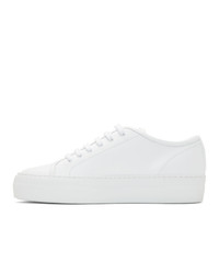 Baskets basses en cuir blanches Woman by Common Projects