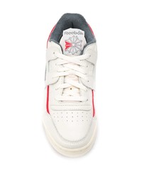 Baskets basses en cuir blanches Reebok