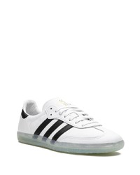 Baskets basses en cuir blanches adidas