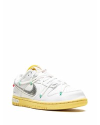 Baskets basses en cuir blanches Nike