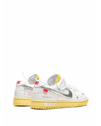 Baskets basses en cuir blanches Nike