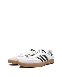 Baskets basses en cuir blanches adidas