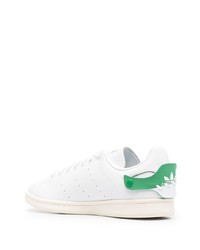 Baskets basses en cuir blanches adidas