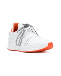 Baskets basses en cuir blanches Puma