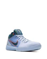 Baskets basses en cuir bleu clair Nike