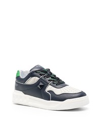 Baskets basses en cuir bleu marine et blanc Valentino Garavani