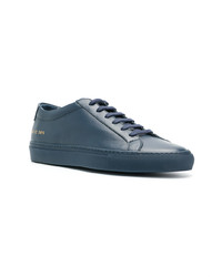 Baskets basses en cuir bleu marine Common Projects