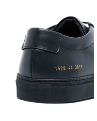 Baskets basses en cuir bleu marine Common Projects