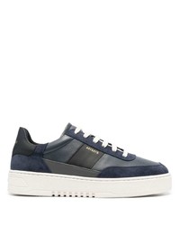 Baskets basses en cuir bleu marine Axel Arigato