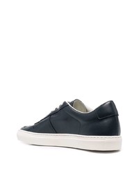 Baskets basses en cuir bleu marine Common Projects