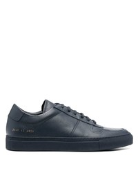 Baskets basses en cuir bleu marine Common Projects