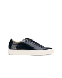 Baskets basses en cuir bleu marine Common Projects