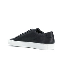 Baskets basses en cuir bleu marine Common Projects