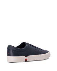 Baskets basses en cuir bleu marine Tommy Hilfiger