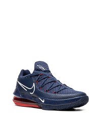Baskets basses en cuir bleu marine Nike