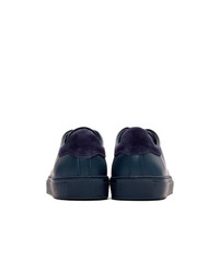 Baskets basses en cuir bleu marine Axel Arigato