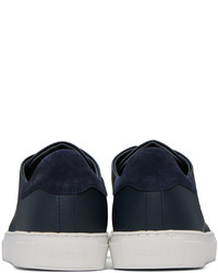 Baskets basses en cuir bleu marine Axel Arigato