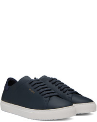 Baskets basses en cuir bleu marine Axel Arigato