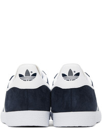 Baskets basses en cuir bleu marine adidas Originals