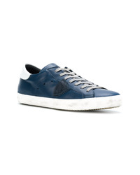 Baskets basses en cuir bleu marine Philippe Model