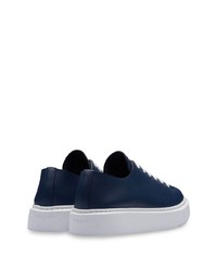 Baskets basses en cuir bleu marine Prada