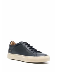 Baskets basses en cuir bleu marine Common Projects