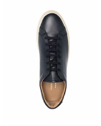 Baskets basses en cuir bleu marine Common Projects