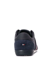 Baskets basses en cuir bleu marine Tommy Hilfiger