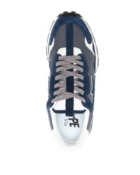 Baskets basses en cuir bleu marine A Bathing Ape