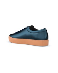 Baskets basses en cuir bleu marine Swear