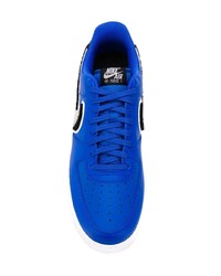 Baskets basses en cuir bleues Nike