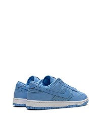 Baskets basses en cuir bleues Nike