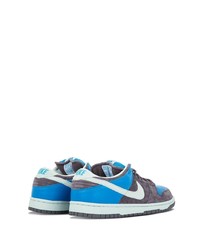 Baskets basses en cuir bleues Nike