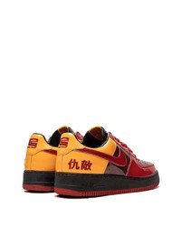 Baskets basses en cuir bordeaux Nike