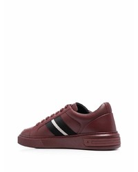 Baskets basses en cuir bordeaux Bally