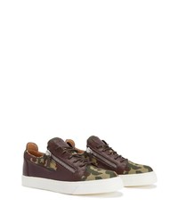 Baskets basses en cuir camouflage marron foncé Giuseppe Zanotti