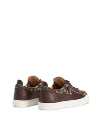 Baskets basses en cuir camouflage marron foncé Giuseppe Zanotti