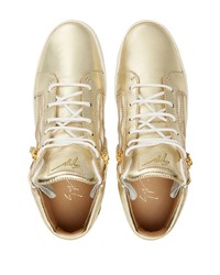 Baskets basses en cuir dorées Giuseppe Zanotti