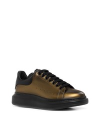 Baskets basses en cuir dorées Alexander McQueen