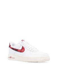 Baskets basses en cuir écossaises blanches Nike