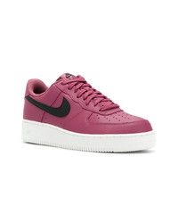 Baskets basses en cuir fuchsia Nike