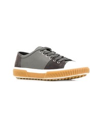 Baskets basses en cuir gris foncé Prada