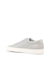 Baskets basses en cuir grises Common Projects