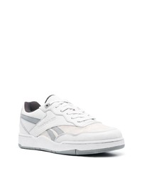 Baskets basses en cuir grises Reebok